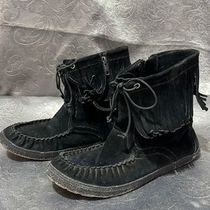 UGG women’s black moccasin zip up ankle booties. Sheepskin lining.
